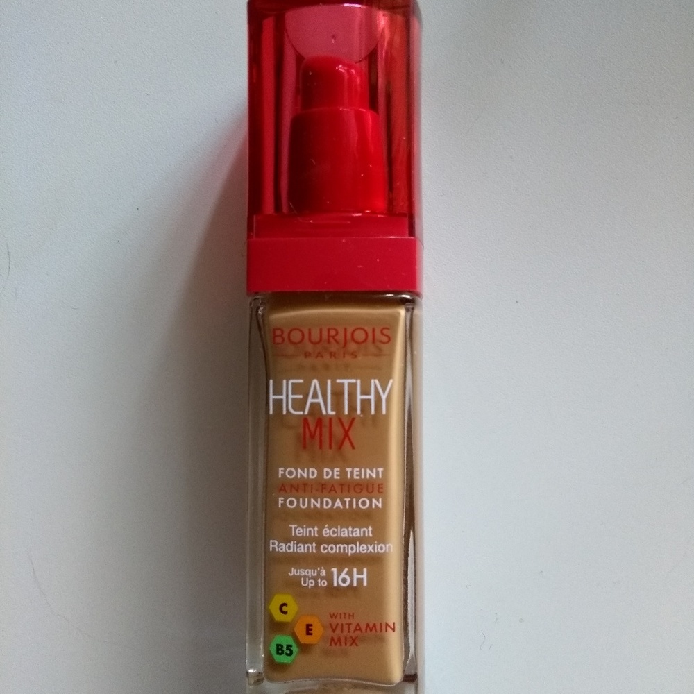 NEW Bourjois Foundatn Rdnt Cmplxn 575 Gldn Caramel
